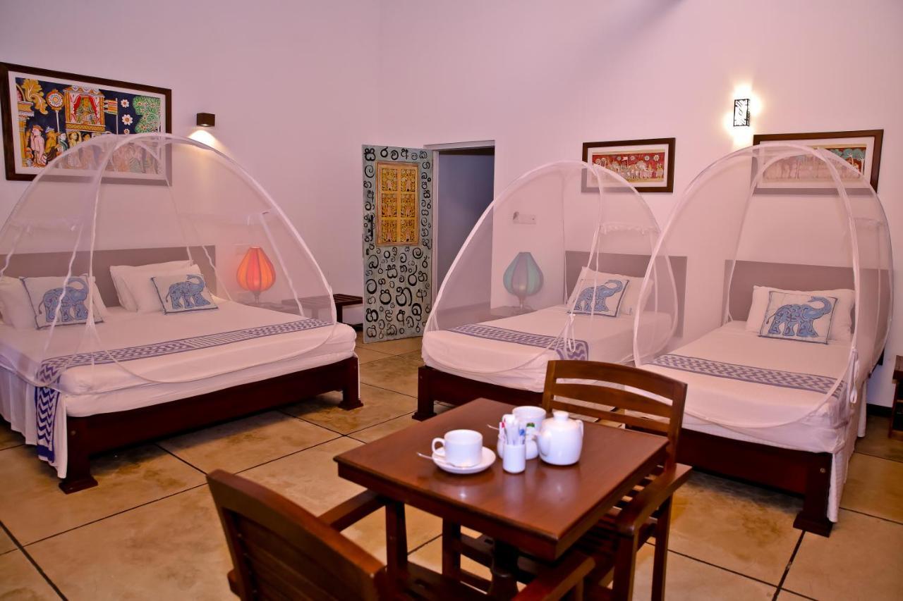 Blue Elephant Boutique Hotel Negombo Exterior foto