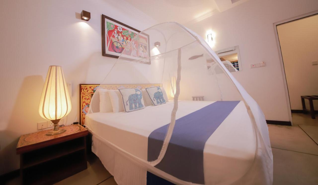 Blue Elephant Boutique Hotel Negombo Exterior foto
