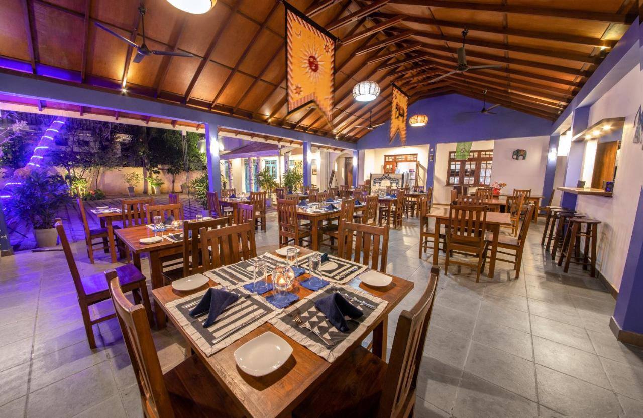 Blue Elephant Boutique Hotel Negombo Exterior foto