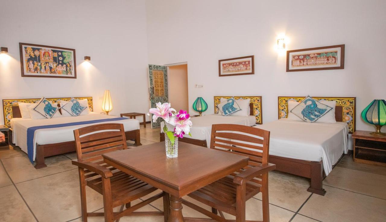 Blue Elephant Boutique Hotel Negombo Exterior foto